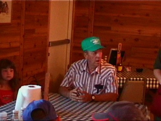 Whatley - Walker Reunion 2001 - 018.jpg