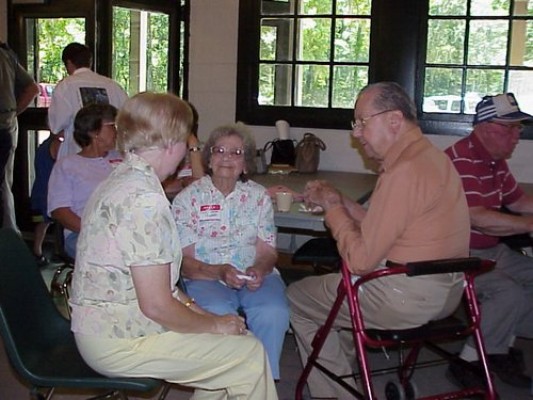 Whatley - Walker Reunion 2001 - 134.jpg