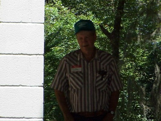 Whatley - Walker Reunion 2001 - 145.jpg